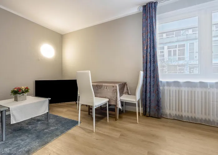 Kleine Huette In St Pauli Hamburg